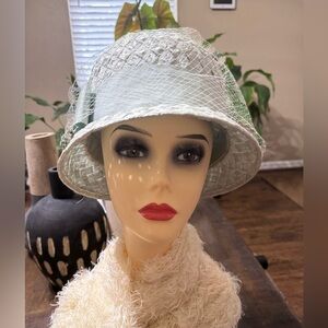 VINTAGE Cloche hat dating from 1950s. Light blue UNION MADE USA